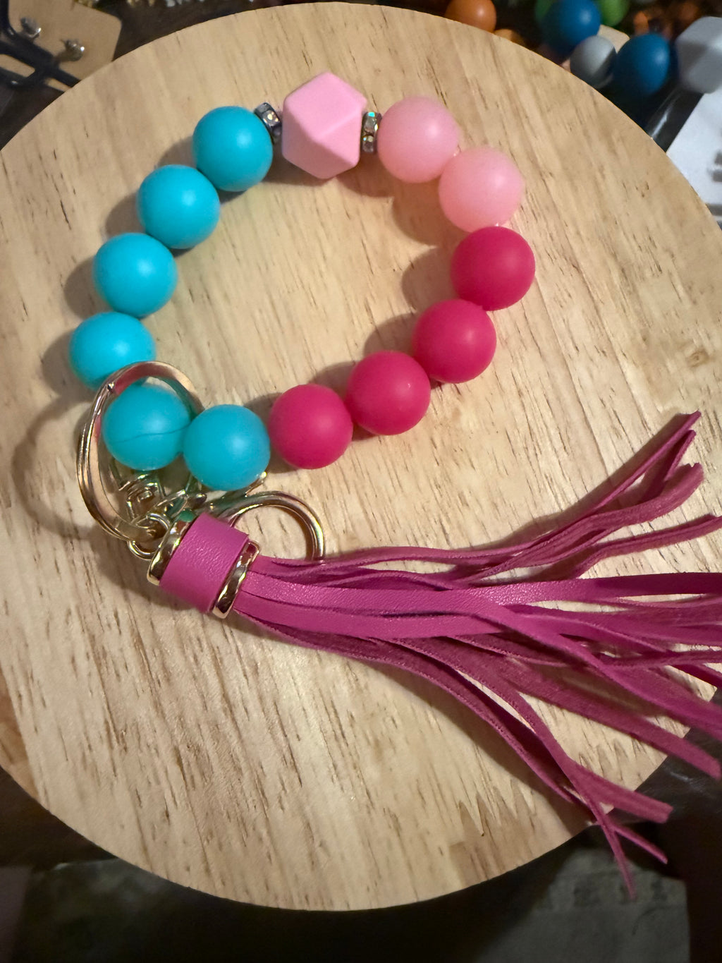 Wristlet keychain
