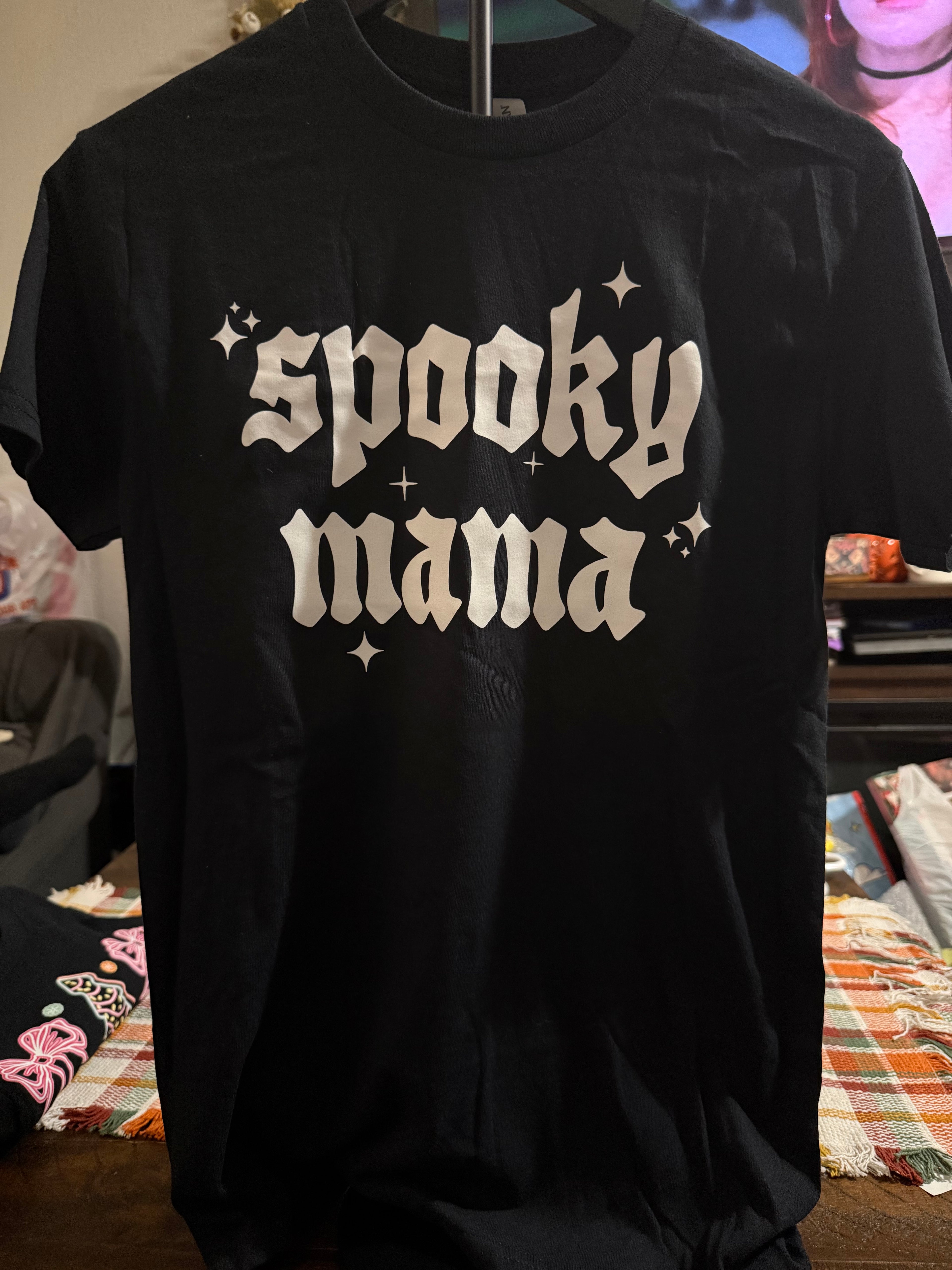 Spooky mama tee