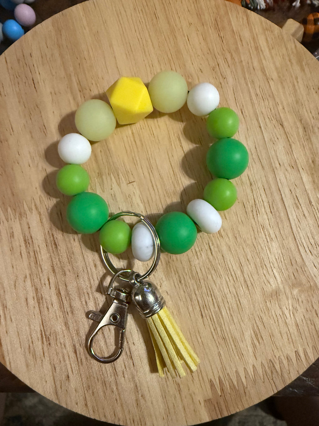 Wristlet keychains
