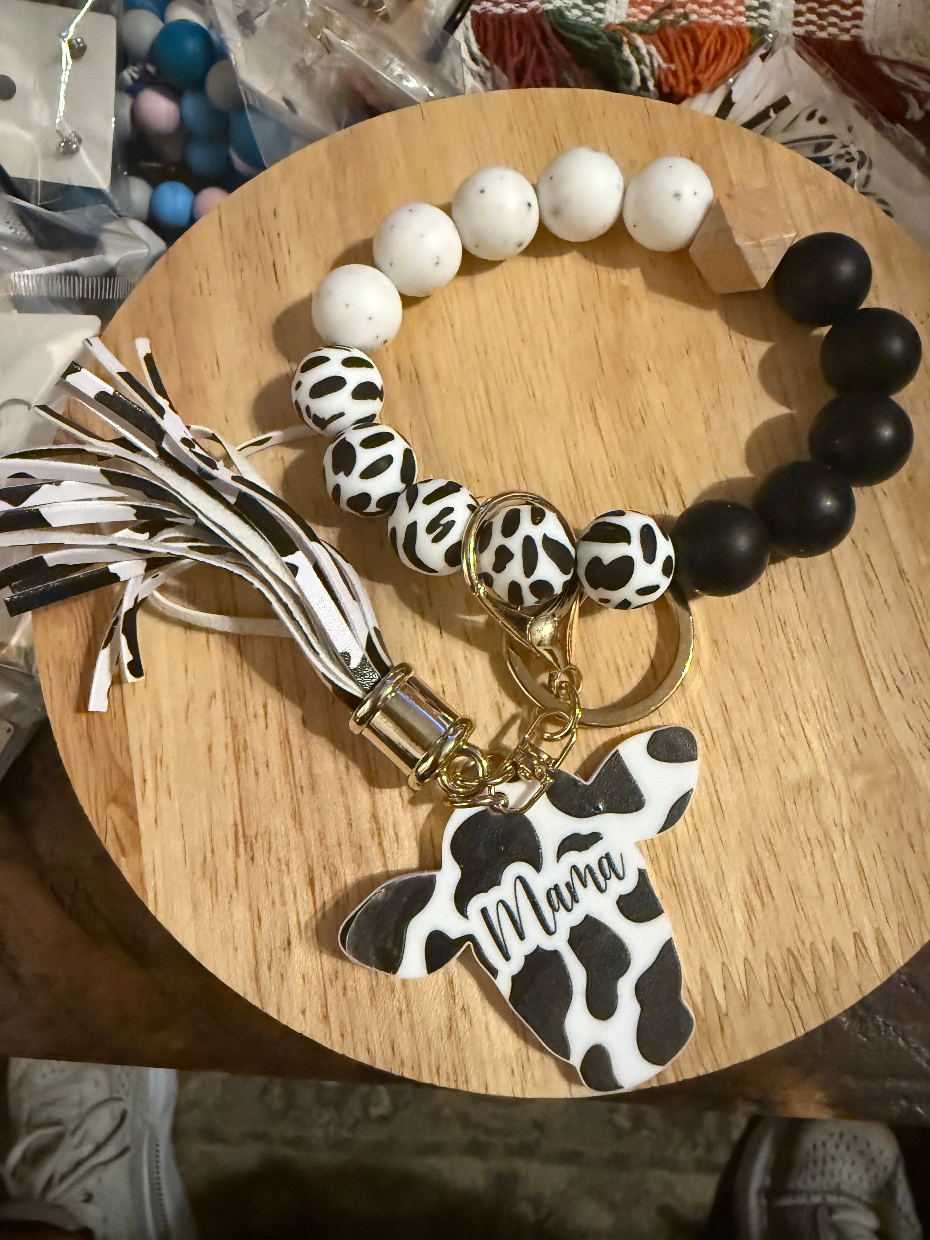 Mama wristlet keychain